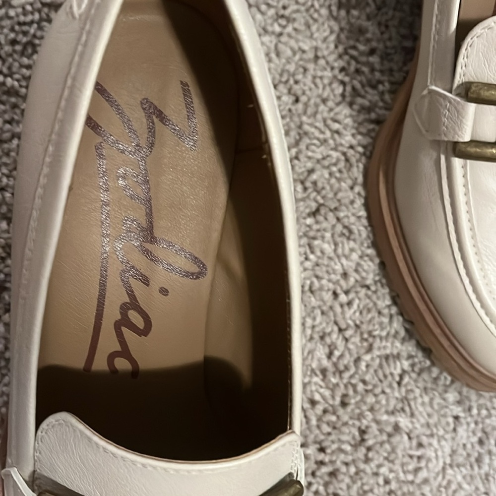 ZODIAC Gemma Loafer Size 9‎ like new!! - Picture 7 of 10